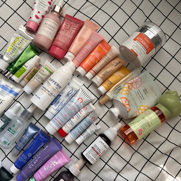 Skincare bundle lot - Picture 6 of 9
